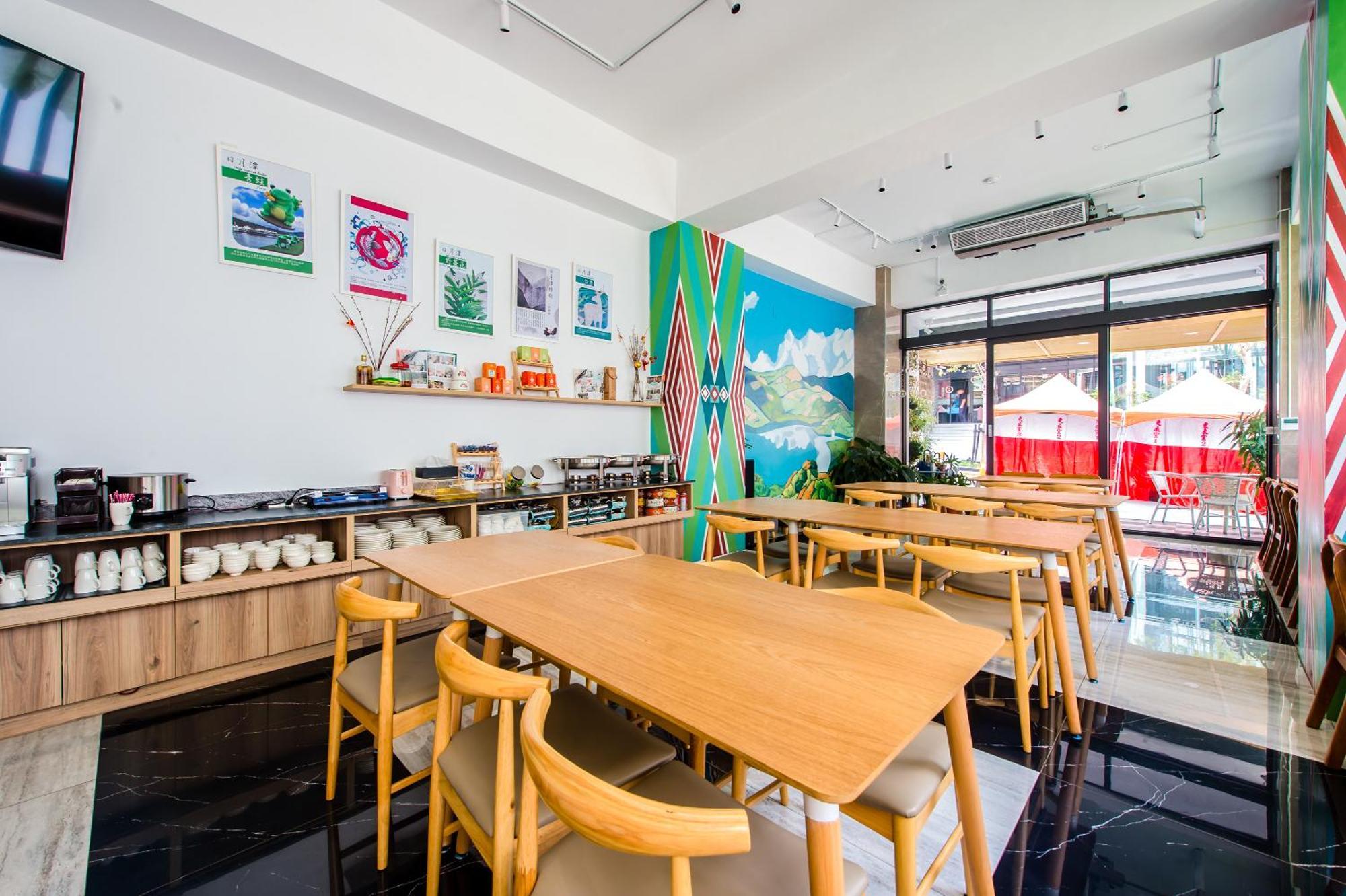 Sun And Moon Splendor Apartment Yuchi Exterior photo